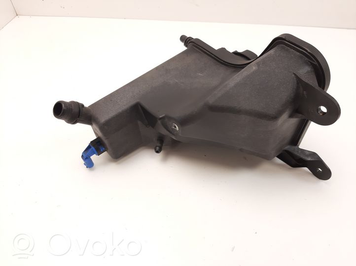 BMW X1 E84 Vase d'expansion / réservoir de liquide de refroidissement 7810592