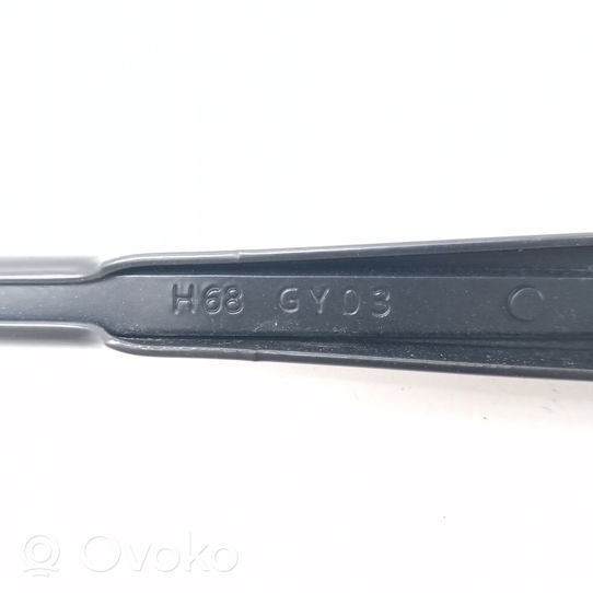 Nissan Navara D23 Front wiper blade arm H68GY03