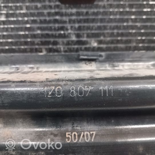 Skoda Octavia Mk2 (1Z) Keulasarja 1K0121251AT