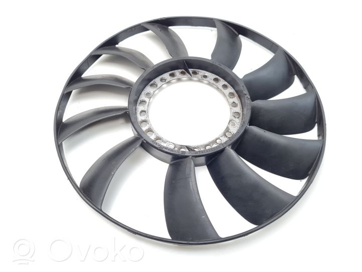 Audi A4 S4 B5 8D Fan impeller 058121301B