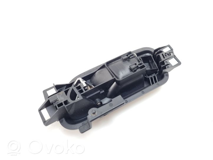 Volkswagen Amarok Rankenėlė atidarymo vidinė 2H0837114C