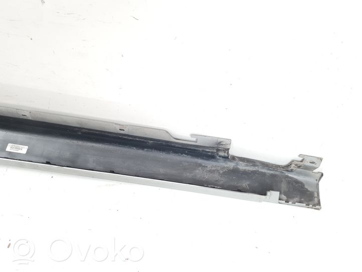 BMW 2 F46 Sottoporta 7318852