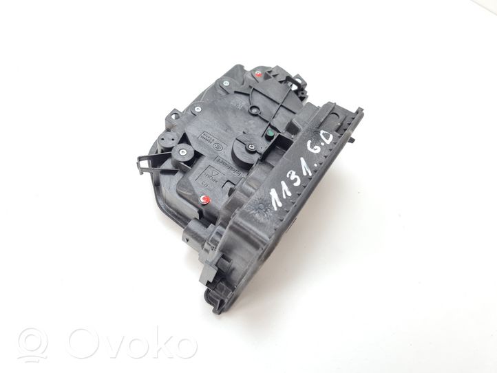 BMW 2 F46 Etuoven lukko 7281944