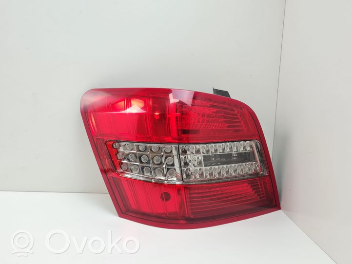 Mercedes-Benz GLK (X204) Lampa tylna 2048202564L