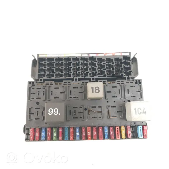 Volkswagen Transporter - Caravelle T4 Fuse box set 357937039