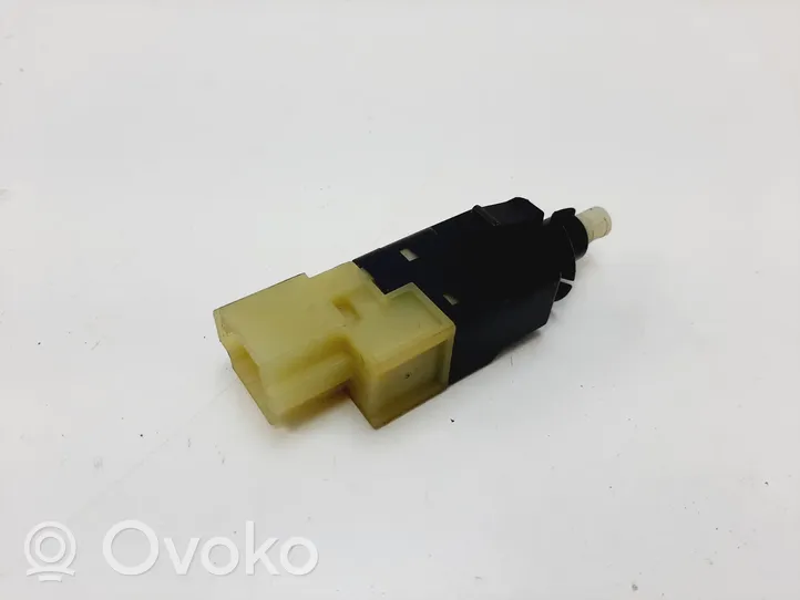 Mercedes-Benz Vito Viano W639 Brake pedal sensor switch A0015454409