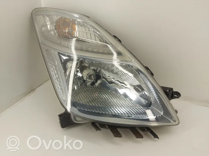 Toyota Prius (XW20) Headlight/headlamp 