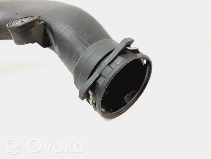 Volkswagen Tiguan Tube d'admission de tuyau de refroidisseur intermédiaire 1K0145770R