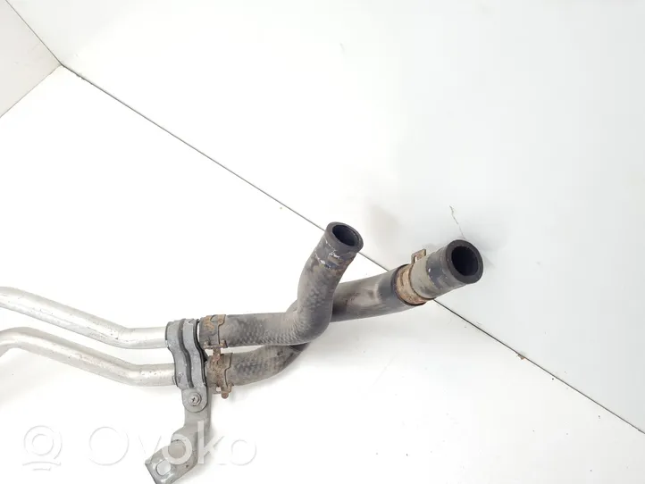 Toyota Prius (XW50) Engine coolant pipe/hose 