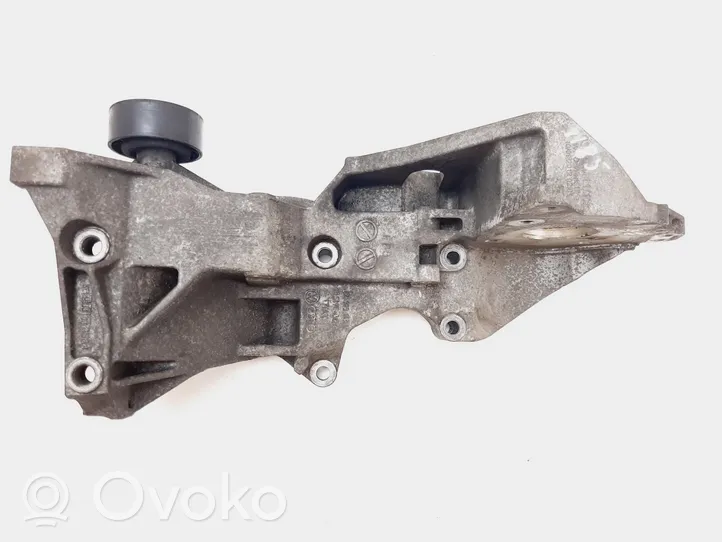 Audi A6 S6 C7 4G Support de générateur / alternateur 03L903143R