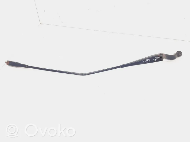 Opel Corsa D Front wiper blade arm 13182326