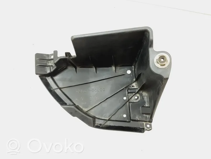 Toyota Prius (XW50) Couvre-soubassement arrière 5839847050