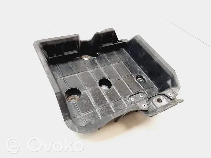 Toyota Prius (XW50) Akumulatora nostiprināšanas pamatne 7440447030