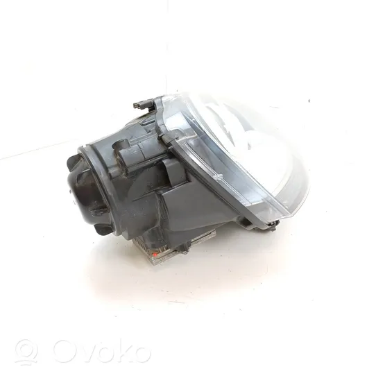 Volkswagen Golf V Lampa przednia 1K6941032