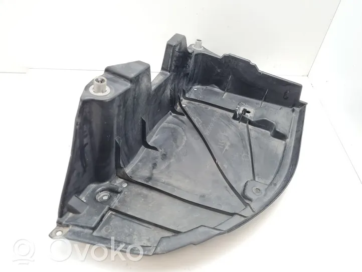 Toyota Prius (XW50) Protector/cubierta de la carrocería inferior del parachoques trasero 5839947030