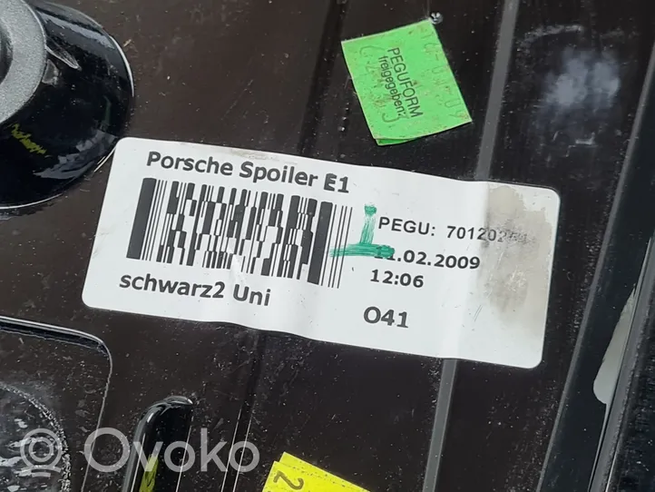 Porsche Cayenne (9PA) Spoileris galinio dangčio 7L5827934