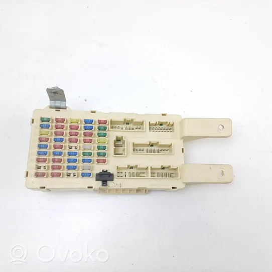 Hyundai Santa Fe Fuse module 919502B000