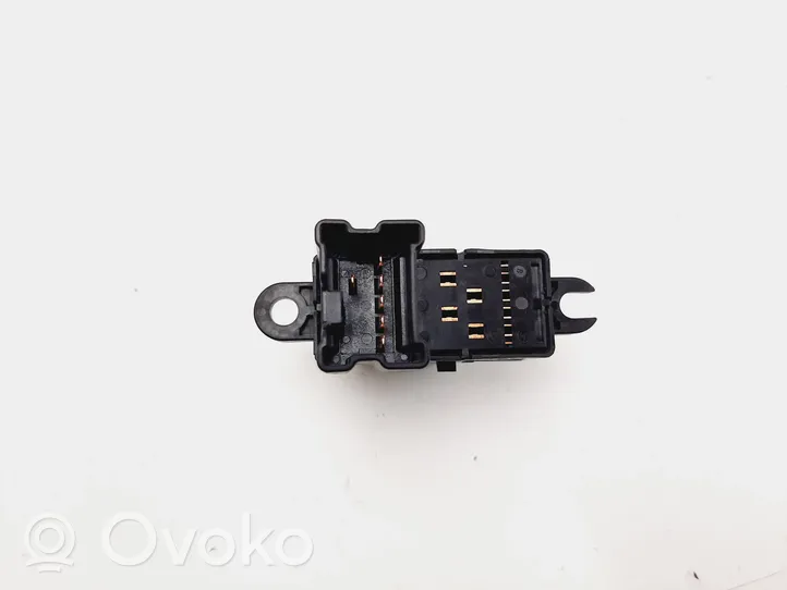 Nissan Qashqai Przyciski szyb 25411JD000