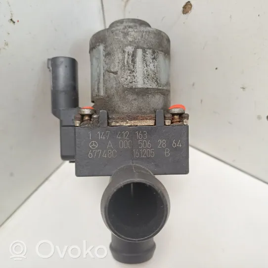 Mercedes-Benz Vito Viano W447 Electric auxiliary coolant/water pump A0005062864