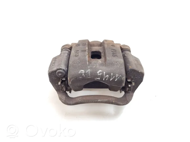 Toyota Tundra II Caliper del freno trasero 0J28