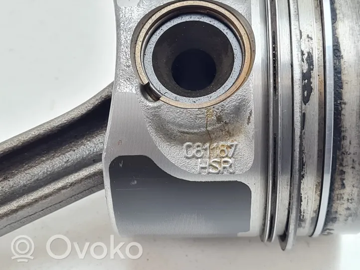 Volkswagen PASSAT B6 Piston with connecting rod 081187