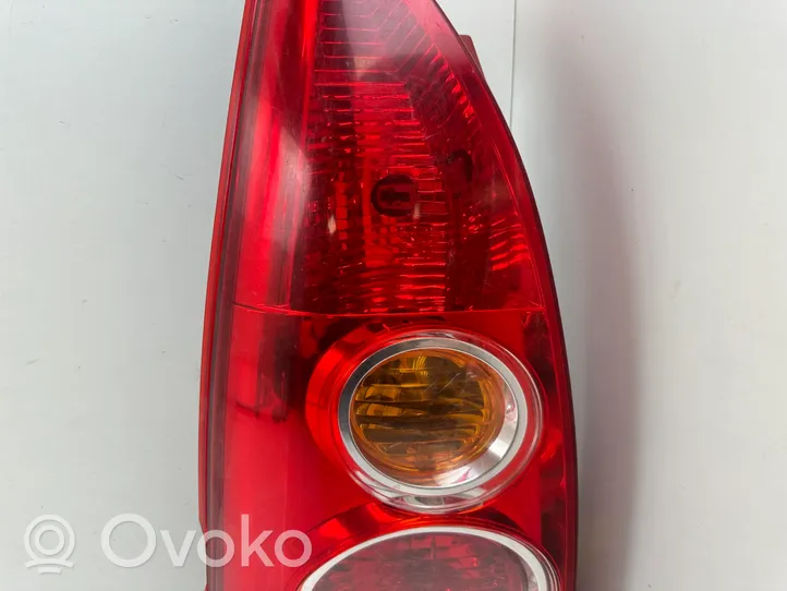 Mazda Premacy Aizmugurējais lukturis virsbūvē 22061961