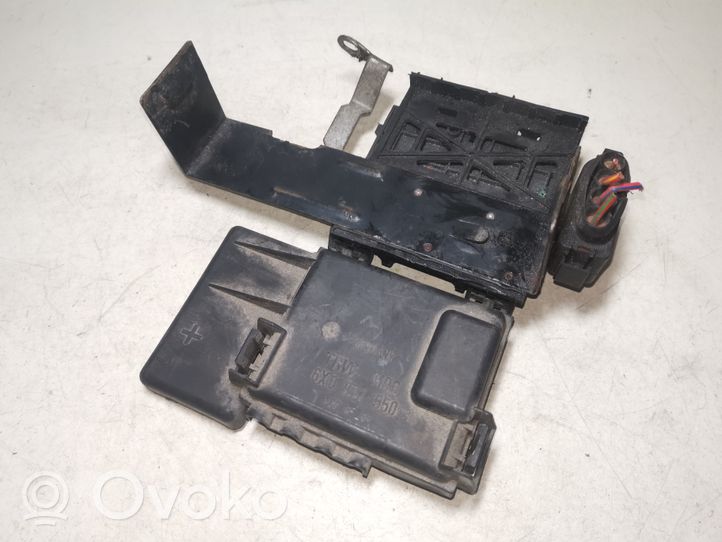 Volkswagen Polo III 6N 6N2 6NF Module de fusibles 6X0937550