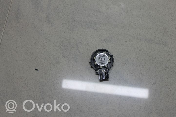 Audi A3 S3 8V Głośnik wysokotonowy drzwi tylnych 8V0035399