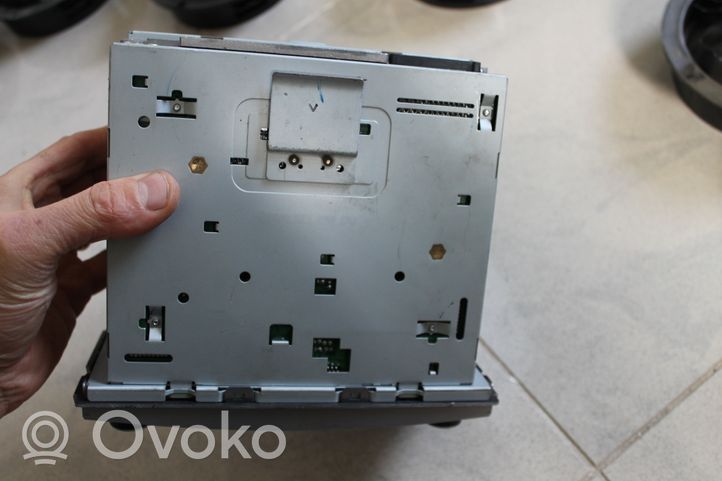 Hyundai Santa Fe Radio/CD/DVD/GPS-pääyksikkö 961002B220