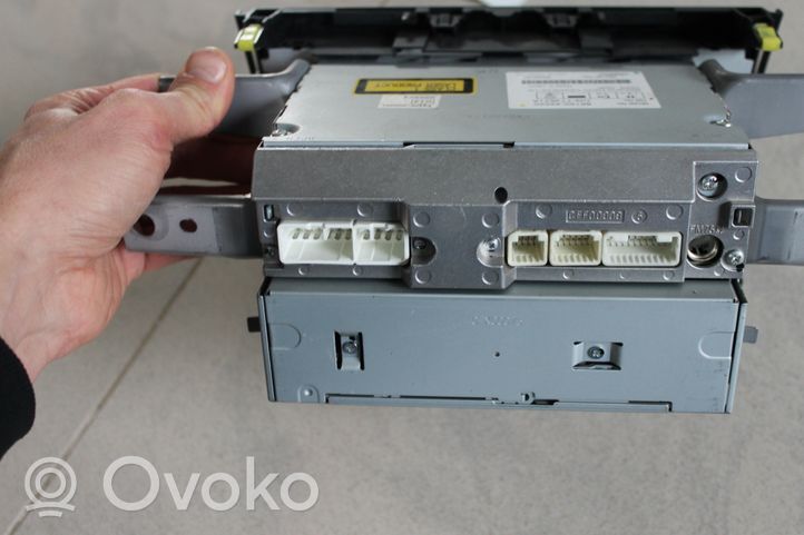 Toyota RAV 4 (XA30) Radio/CD/DVD/GPS-pääyksikkö 8612042220