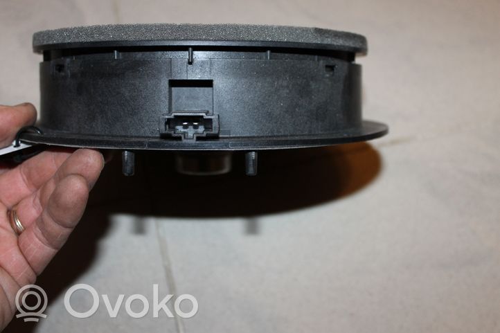 Audi A4 Allroad Haut-parleur de porte avant 8R0035415A