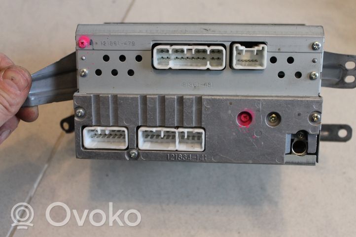 Toyota Previa (XR30, XR40) II Radio/CD/DVD/GPS-pääyksikkö 8612028350