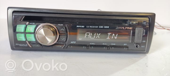 Volkswagen PASSAT B5.5 Unité principale radio / CD / DVD / GPS ALPINE