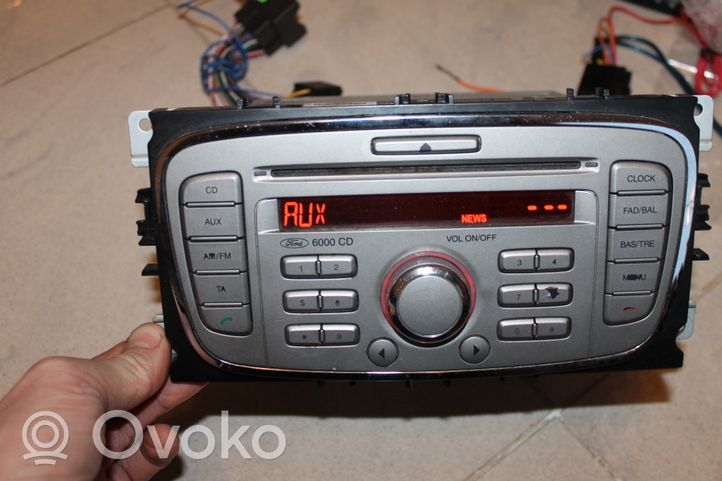 Ford S-MAX Panel / Radioodtwarzacz CD/DVD/GPS 8S7T18C815AC