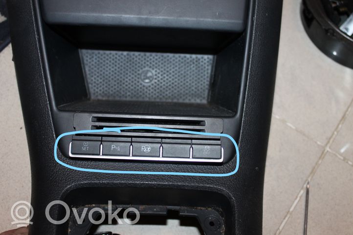 Volkswagen Tiguan Zestaw przełączników i przycisków 5N2927132AJ