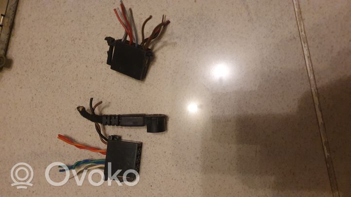 Volkswagen New Beetle Telar de cableado del sistema de sonido 1C0035186