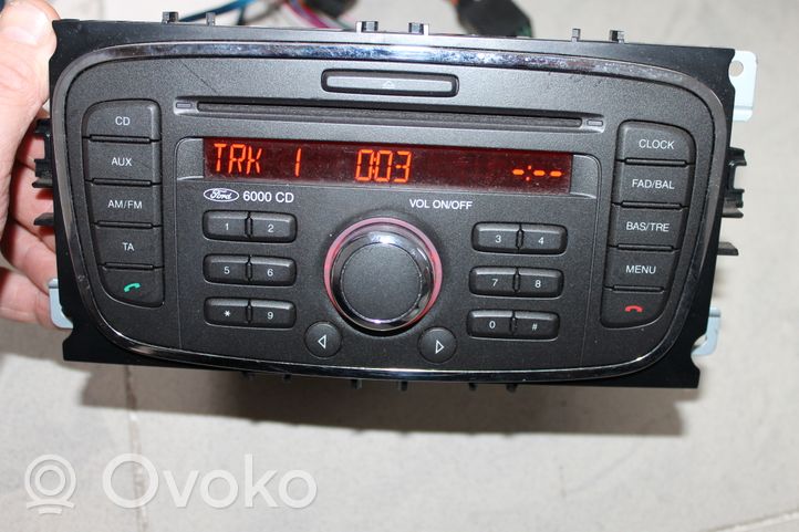 Ford Kuga I Unité principale radio / CD / DVD / GPS 7M5T18C815BC