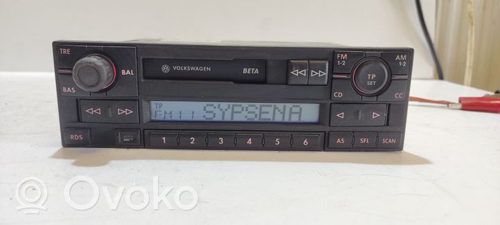 Volkswagen PASSAT B4 Unité principale radio / CD / DVD / GPS 1J0035152F