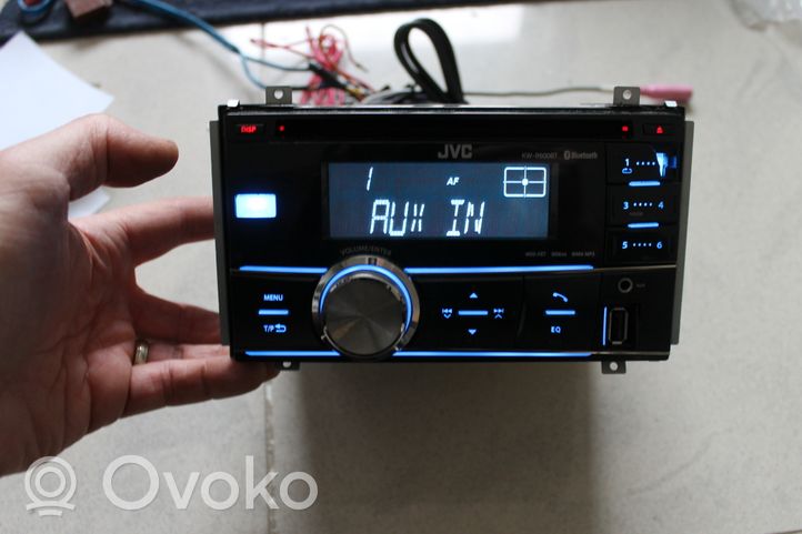 Subaru Forester SG Radio/CD/DVD/GPS-pääyksikkö JVC
