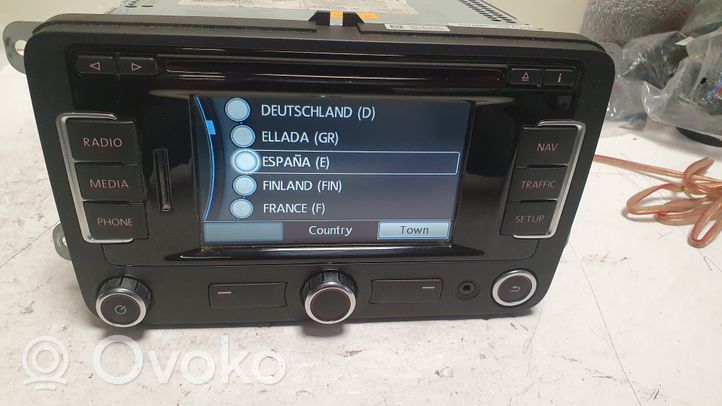 Volkswagen Tiguan Unité principale radio / CD / DVD / GPS 3C8035279B
