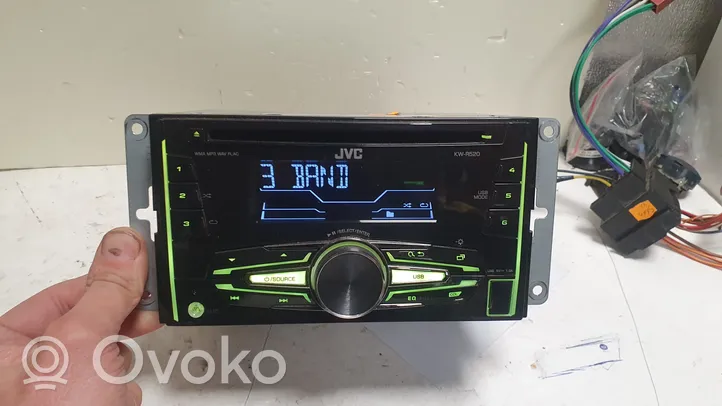 Suzuki Grand Vitara I Radio/CD/DVD/GPS-pääyksikkö JVC