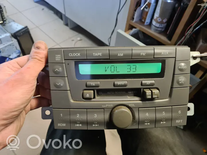 Mazda Premacy Radio/CD/DVD/GPS-pääyksikkö CB01669C0