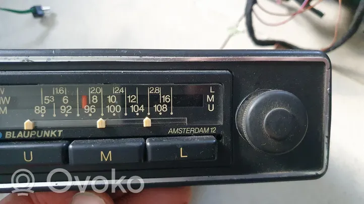 Mercedes-Benz W123 Unità principale autoradio/CD/DVD/GPS BLAUPUNKT