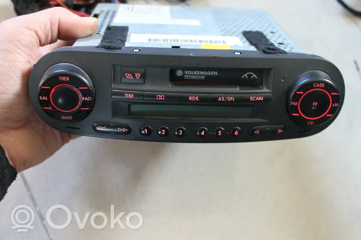 Volkswagen New Beetle Panel / Radioodtwarzacz CD/DVD/GPS 1C0035186