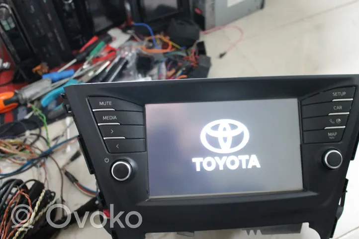 Toyota Avensis T270 Radio/CD/DVD/GPS-pääyksikkö 8614005200