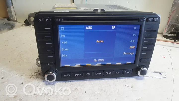 Volkswagen Eos Panel / Radioodtwarzacz CD/DVD/GPS 1K0035198B