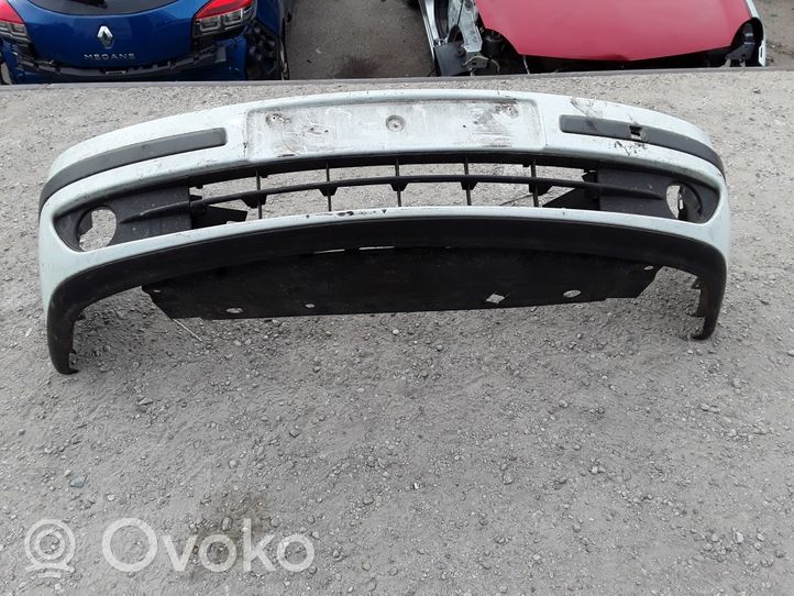 Renault Laguna I Front bumper 6025300471