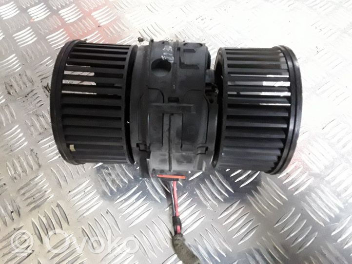 Renault Megane III Ventola riscaldamento/ventilatore abitacolo 