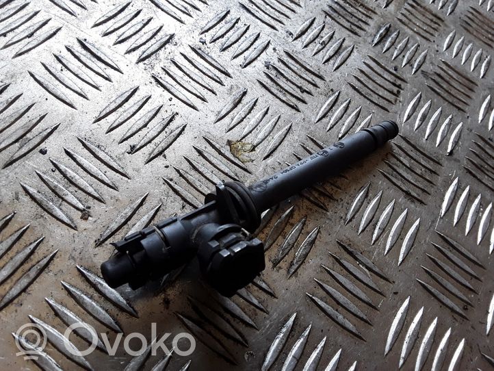 Opel Vivaro Główny cylinder sprzęgła 8201035311