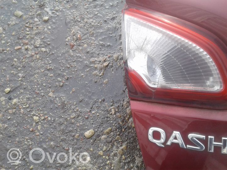 Nissan Qashqai+2 Couvercle de coffre 